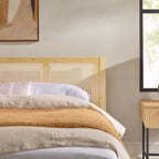 Tête de lit en rotin massif style bohème Middlebrook Designs pour lit king size