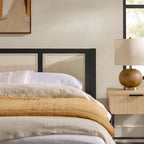 Tête de lit en rotin massif style bohème Middlebrook Designs pour lit king size