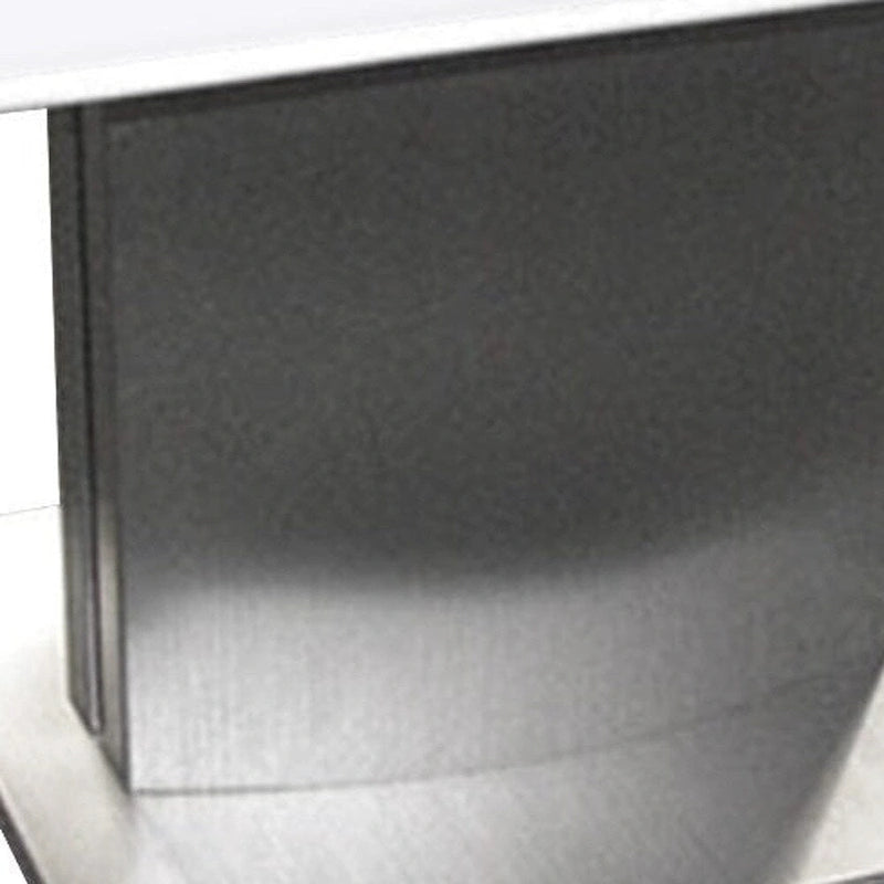 Table d'appoint carrée HomeRoots 22 en marbre blanc et argent et métal - 54,6 cm x 55,9 cm x 54,9 cm