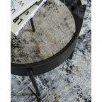 Ensemble de 3 tables d'appoint noires Ardoline de Signature Design by Ashley - 91,4 cm (L) x 91,4 cm (P) x 46,4 cm (H)