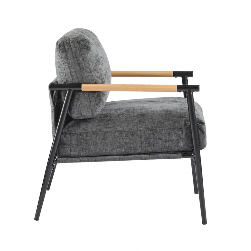 Fauteuil d'appoint moderne avec coussins moelleux, structure métallique minimaliste et accoudoirs en bois.
