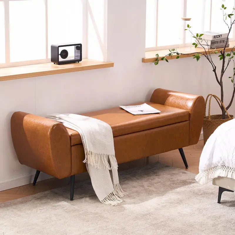 Banquette de rangement capitonnée à couvercle rabattable de 56 po avec accoudoirs