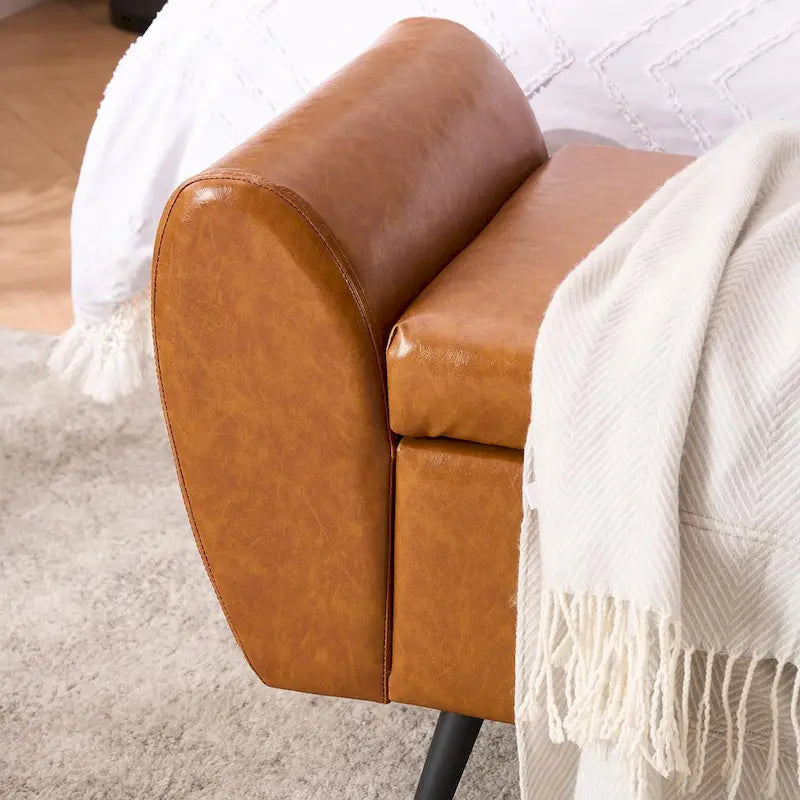 Banquette de rangement capitonnée à couvercle rabattable de 56 po avec accoudoirs