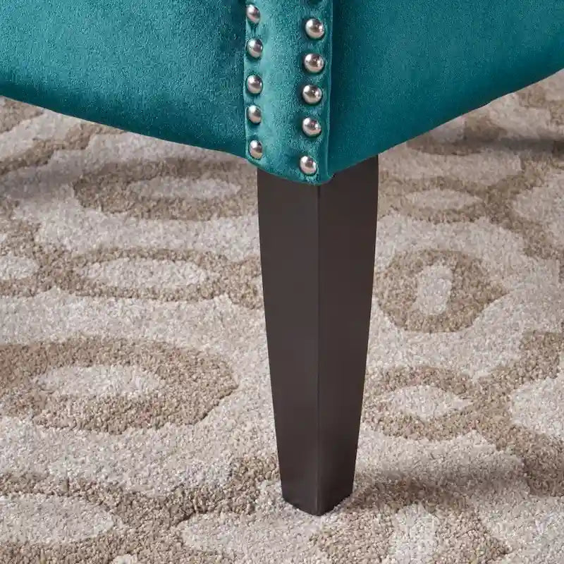 Fauteuil club en velours à clous Tomlin de Christopher Knight Home