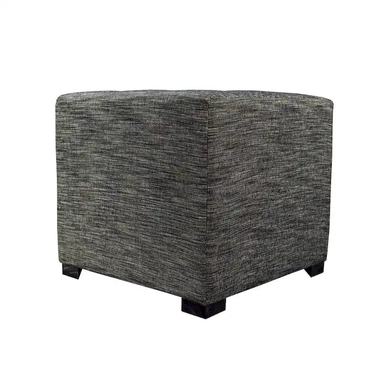 Pouf capitonné Lucky Square de MJL Furniture