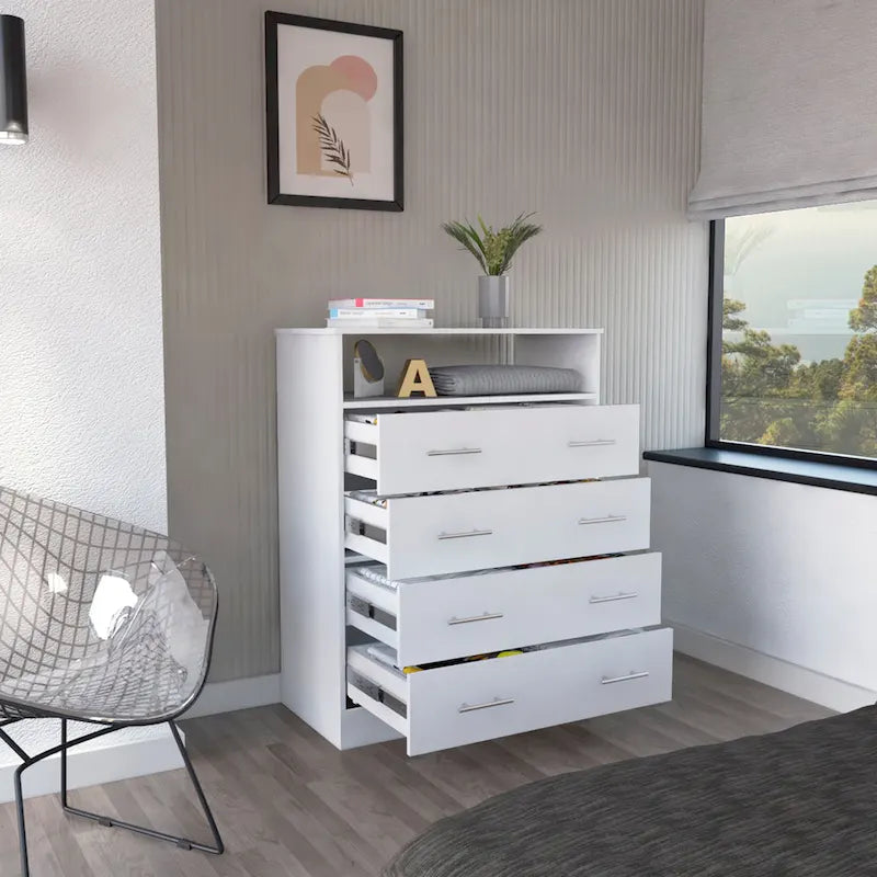 Commode à quatre tiroirs Pérou L