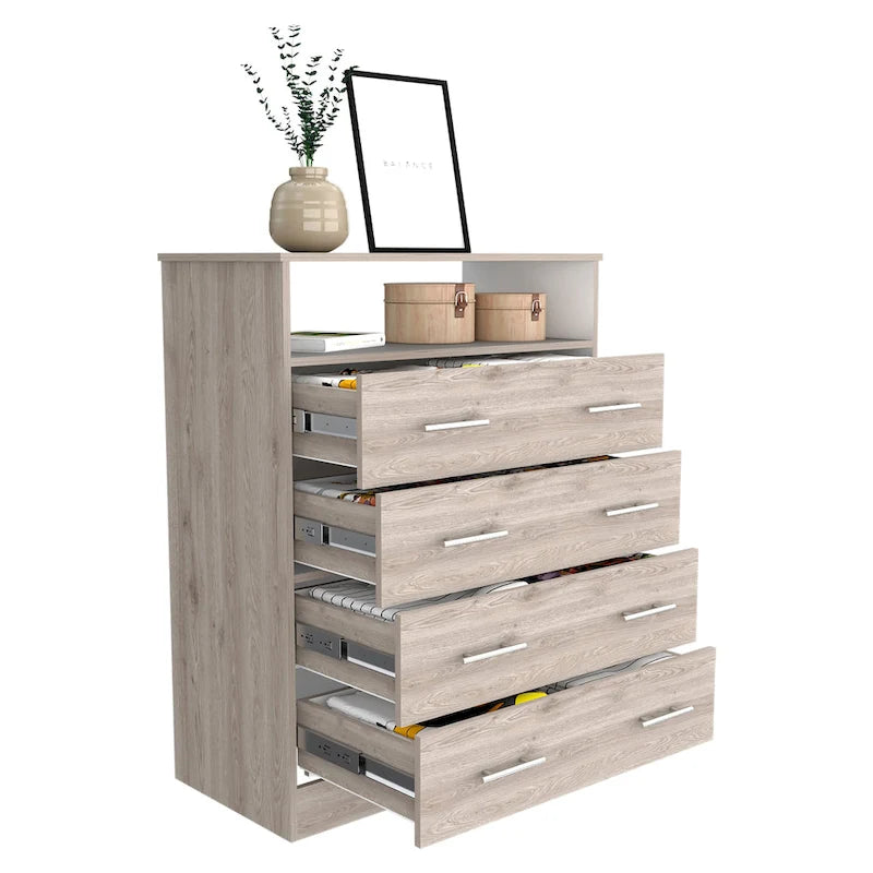 Commode à quatre tiroirs Pérou L
