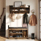 Ensemble porte-manteau industriel, banc à chaussures et rangement mural.