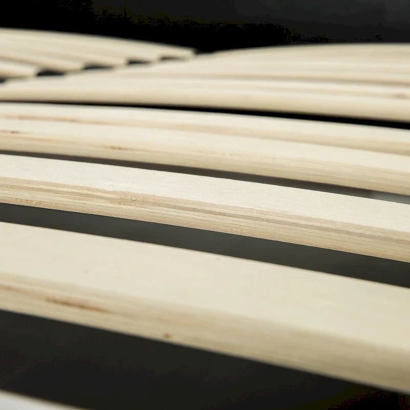 Lit plateforme Priage by Zinus, format king, recouvert de similicuir