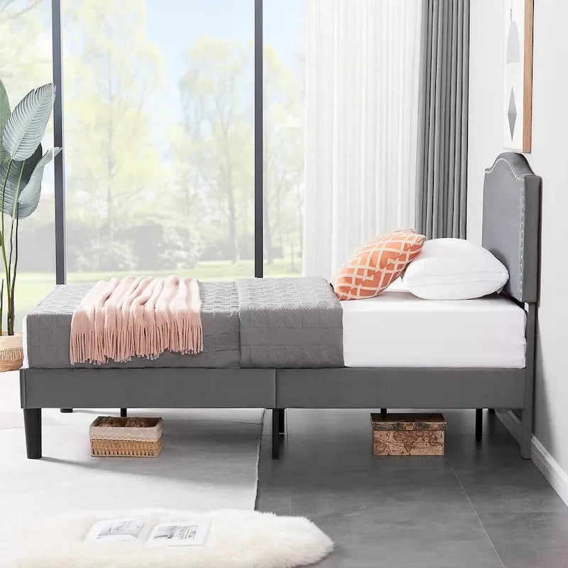 VECELO, Cadre de lit plateforme rembourré avec tête de lit cloutée, tailles Twin, Full et Queen - Gris