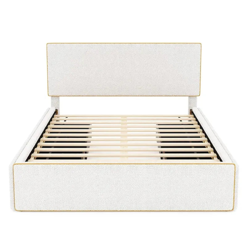 Lit plateforme double entièrement recouvert de polaire, avec 4 tiroirs et bordure dorée sur la tête et le pied de lit.