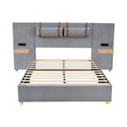 Lit plateforme double entièrement recouvert de velours, deux prises électriques et ports de chargement USB de chaque côté, deux oreillers de chevet, étagères de rangement