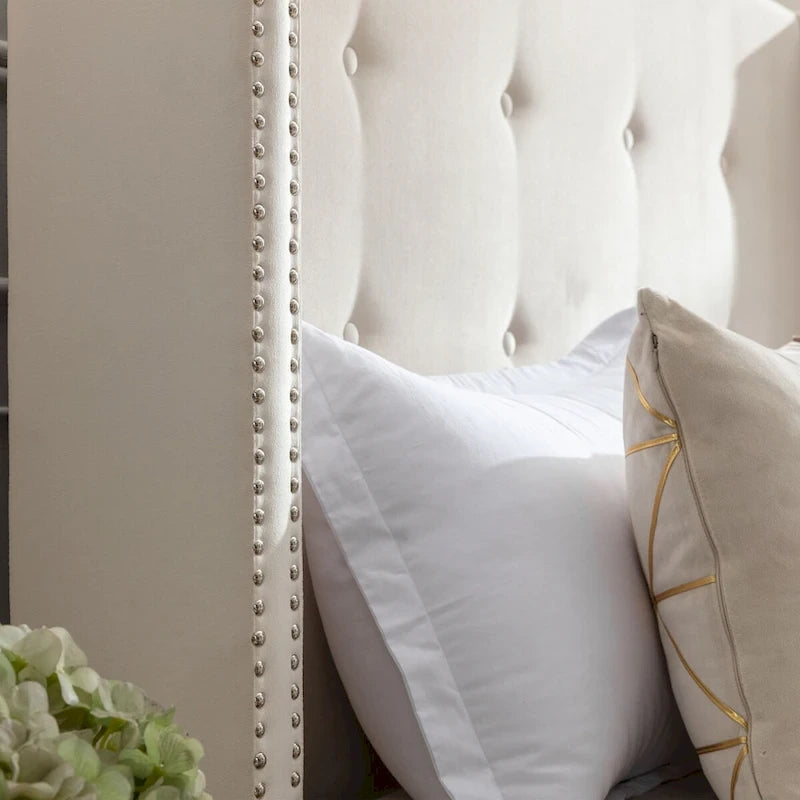 Lit Queen/King capitonné avec tête de lit haute CUSchoice (sommier non requis)