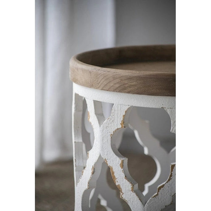 23 Grande table d'appoint blanche vieillie