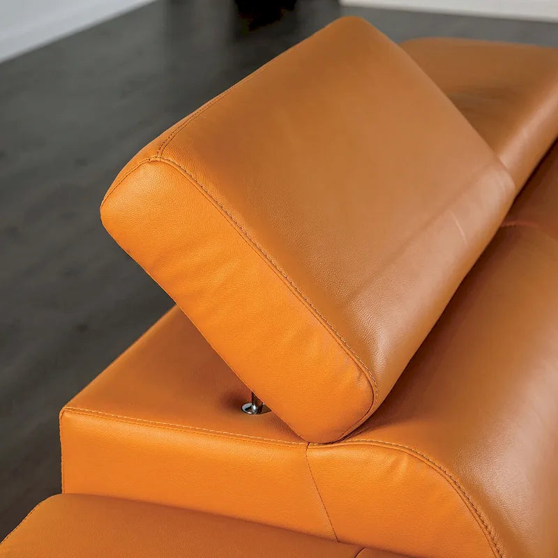 Canapé d'angle en cuir bas et moderne Jacques de Furniture of America, avec méridienne